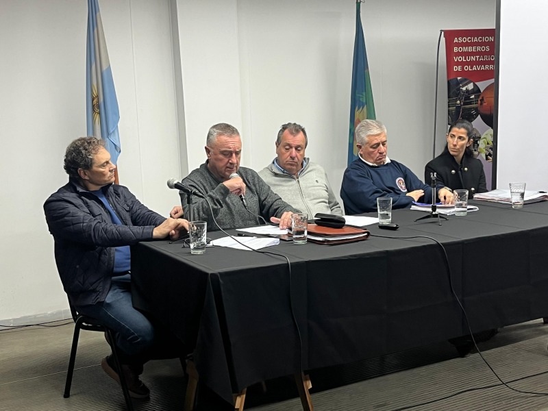 La conduccin de Bomberos sali a dar explicaciones